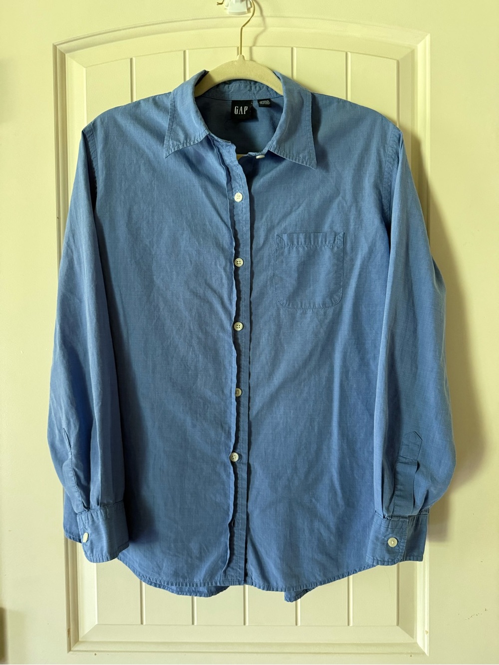 Vintage GAP Light Blue Long-Sleeve Button-Down Shirt 100% Cotton 90's